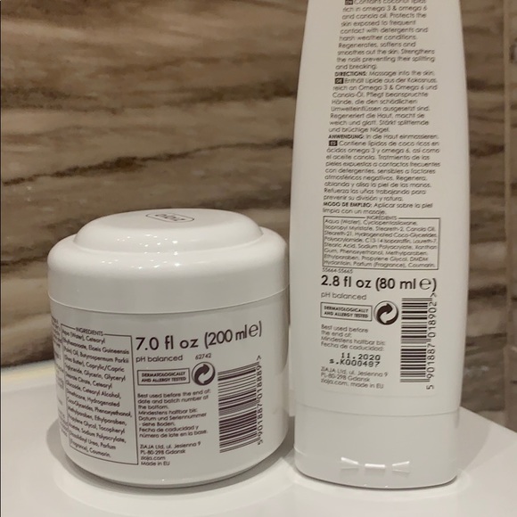 🌱 Coconut Body Butter and Hand Cream - Picture 3 of 3